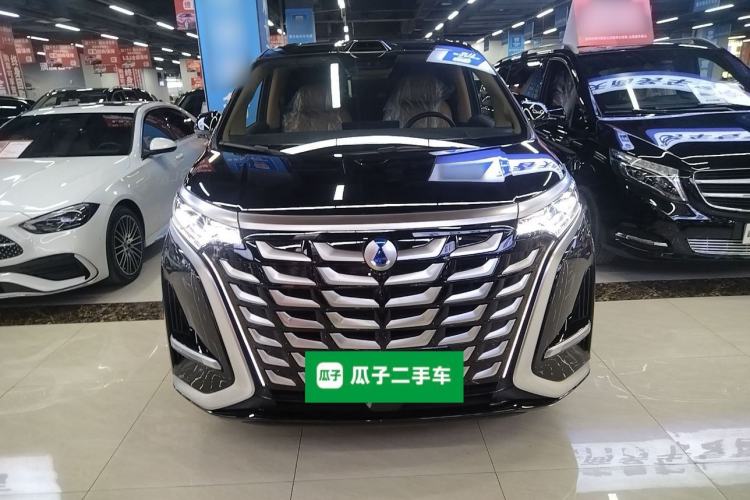 Used Denza D9 2025 DM-i Intelligent Drive 1020 Four-Wheel Drive Flagship Model Front