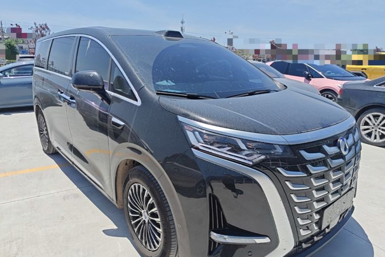 Used Denza D9 2025 Model DM-i Four-Wheel Drive Prestige Edition Front Right 45 Deg