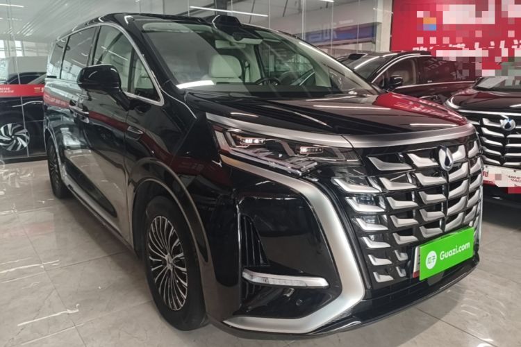 Used Denza D9 2025 DM-i Intelligent Drive 1020 Four-Wheel Drive Flagship Model Front Right 45 Deg
