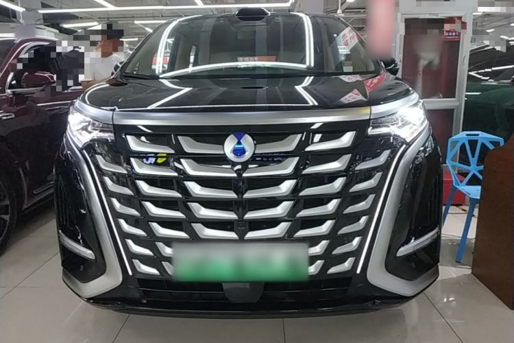 Used Denza D9 2025 DM-i Intelligent Drive 1020 Four-Wheel Drive Prestige Model Front