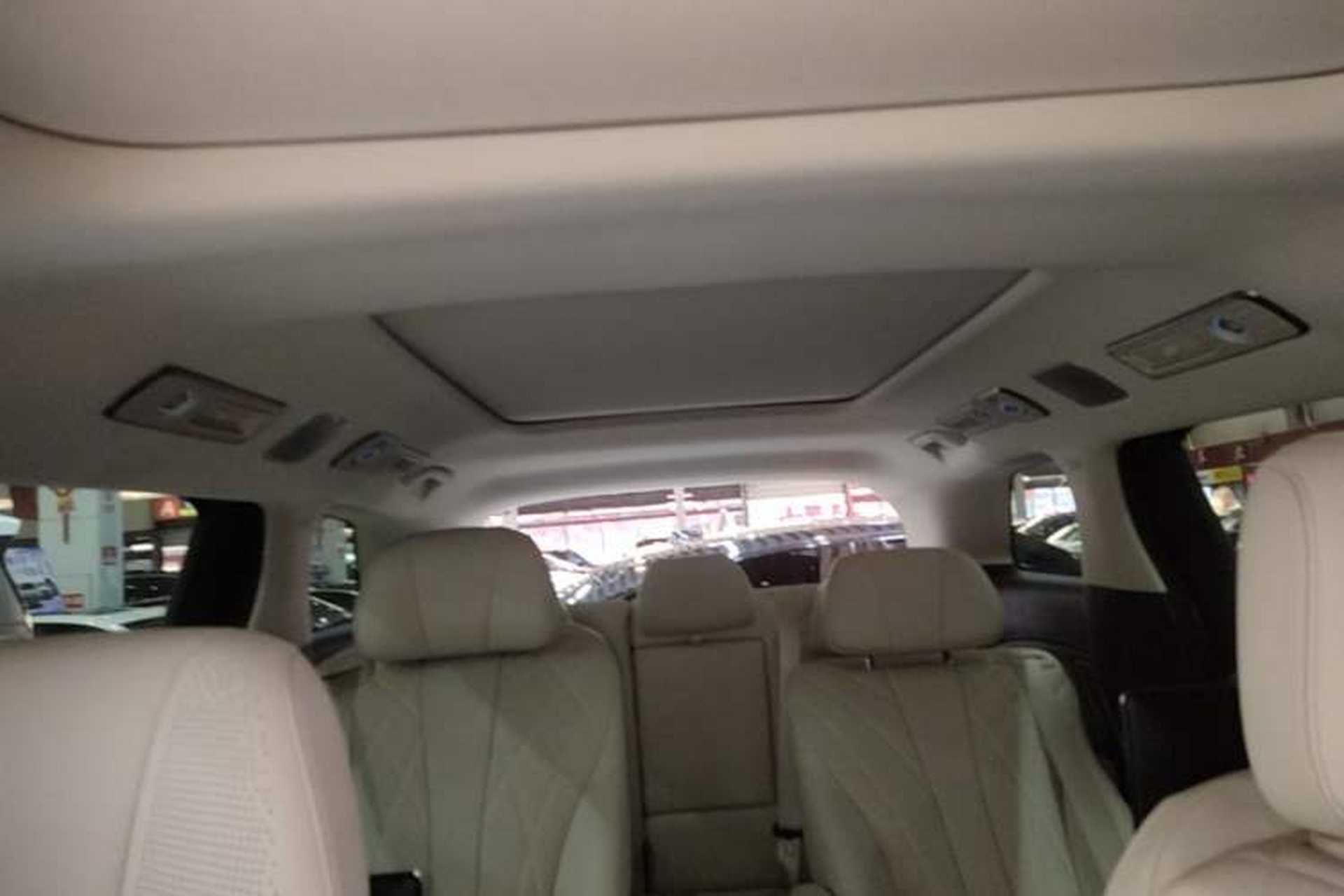 Used Denza D9 2025 DM-i Intelligent Drive 1020 Four-Wheel Drive Flagship Model Headliner