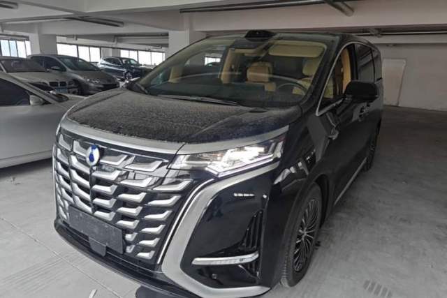 Used Denza D9 2025 DM-i Intelligent Drive 1020 Four-Wheel Drive Prestige Model