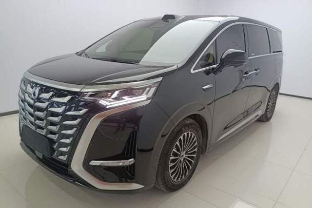 Used Denza D9 2025 DM-i Smart Drive 1020 Four-Wheel Drive Deluxe Model