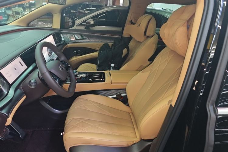 Used Denza D9 2025 DM-i Intelligent Drive 1020 Four-Wheel Drive Prestige Model Left Front Seat