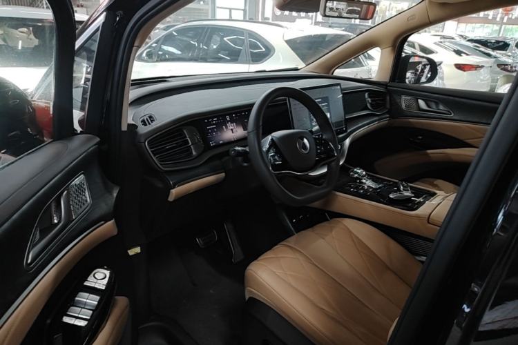 Used Denza D9 2025 DM-i Intelligent Drive 1020 Four-Wheel Drive Prestige Model Left Front Seat