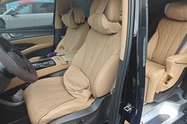 Used Denza D9 2025 DM-i Intelligent Drive 1020 Four-Wheel Drive Prestige Model Left Front Seat