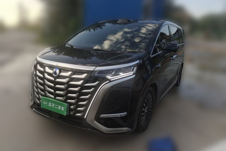 Denza D9 2025 DM-i Intelligent Drive 1020 Four-Wheel Drive Prestige Model