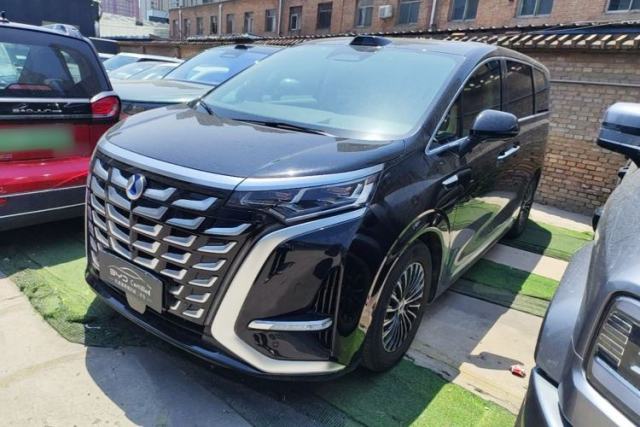 Used Denza D9 2025 DM-i Intelligent Drive 1020 Four-Wheel Drive Flagship Model