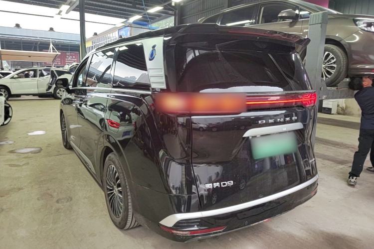 Used Denza D9 2025 DM-i Intelligent Drive 1020 Four-Wheel Drive Prestige Model Rear Left 45 Deg