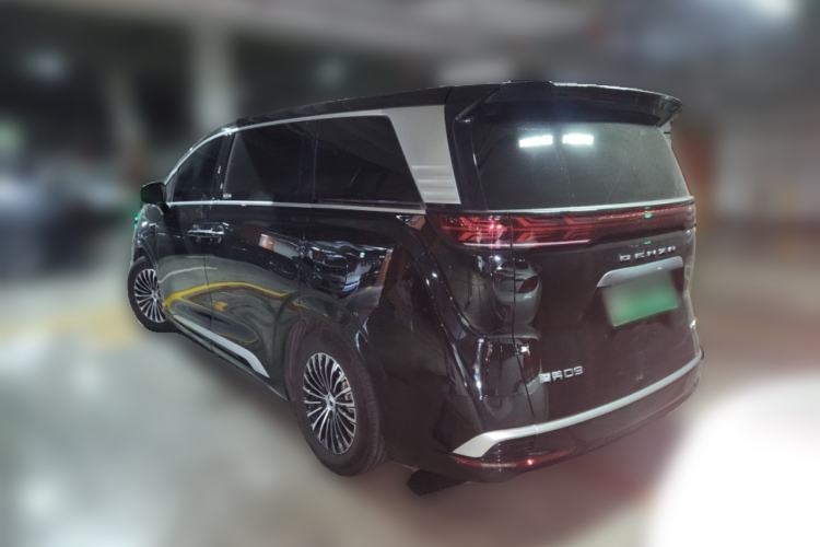 Used Denza D9 2025 DM-i Smart Drive 1020 Four-Wheel Drive Premium Model Rear Left 45 Deg