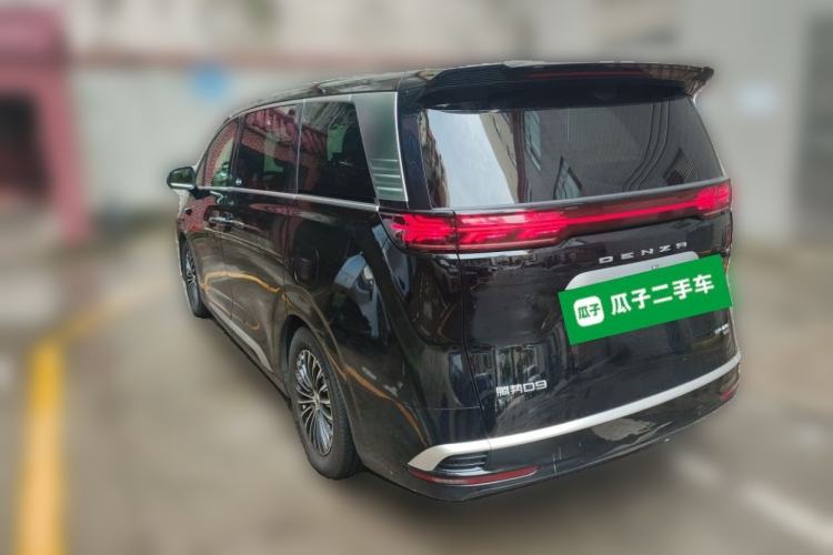 Used Denza D9 2025 DM-i Intelligent Drive 1020 Four-Wheel Drive Flagship Model Rear Left 45 Deg