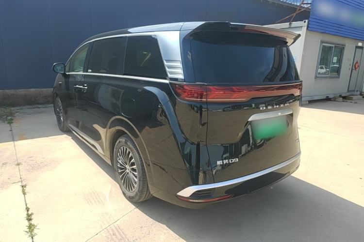 Used Denza D9 2025 DM-i Intelligent Drive 1020 Four-Wheel Drive Prestige Model Rear Left 45 Deg