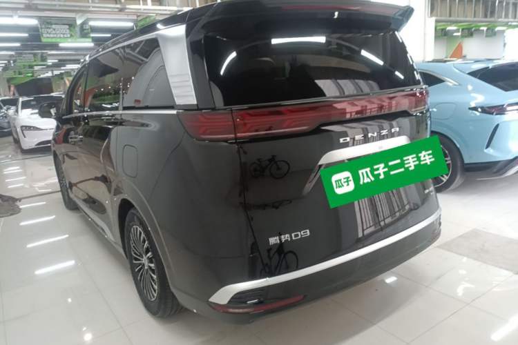 Used Denza D9 2025 DM-i Intelligent Drive 1020 Four-Wheel Drive Flagship Model Rear Left 45 Deg