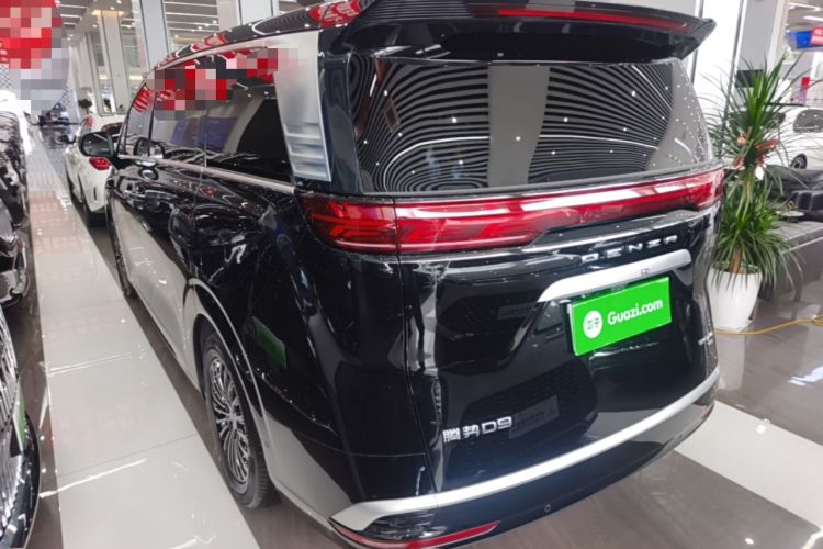 Used Denza D9 2025 DM-i Intelligent Drive 1020 Four-Wheel Drive Prestige Model Rear Left 45 Deg