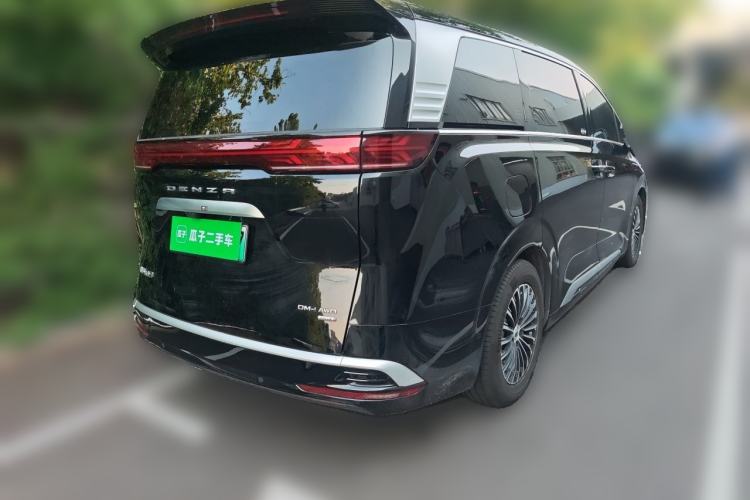 Used Denza D9 2025 DM-i Intelligent Drive 1020 Four-Wheel Drive Prestige Model Rear Right 45 Deg