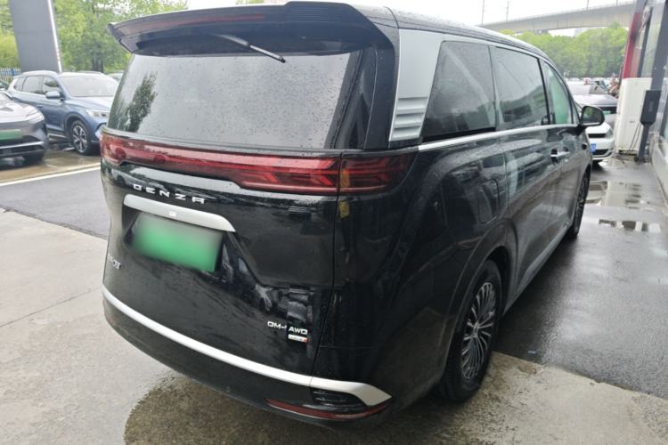 Used Denza D9 2025 DM-i Smart Drive 1020 Four-Wheel Drive Deluxe Model Rear Right 45 Deg