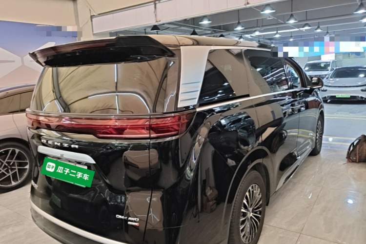 Used Denza D9 2025 DM-i Intelligent Drive 1020 Four-Wheel Drive Prestige Model Rear Right 45 Deg