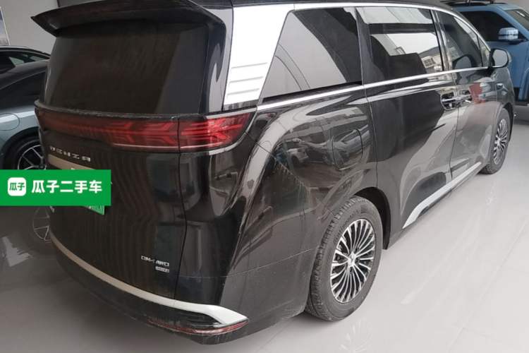 Used Denza D9 2025 DM-i Intelligent Drive 1020 Four-Wheel Drive Prestige Model Rear Right 45 Deg
