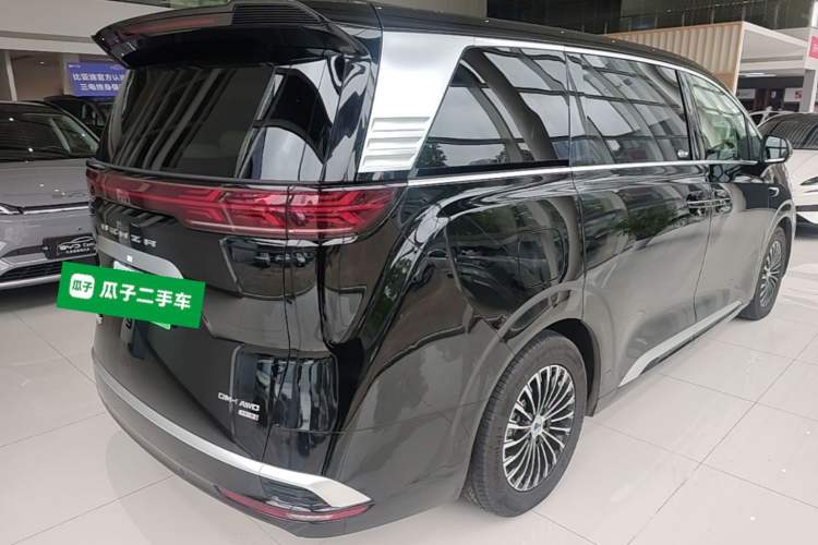 Used Denza D9 2025 DM-i Intelligent Drive 1020 Four-Wheel Drive Prestige Model Rear Right 45 Deg