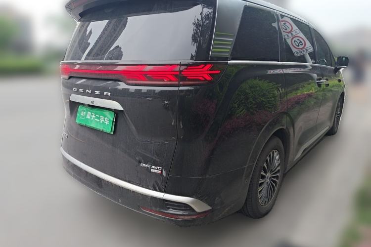 Used Denza D9 2025 DM-i Smart Drive 1020 Four-Wheel Drive Premium Model Rear Right 45 Deg