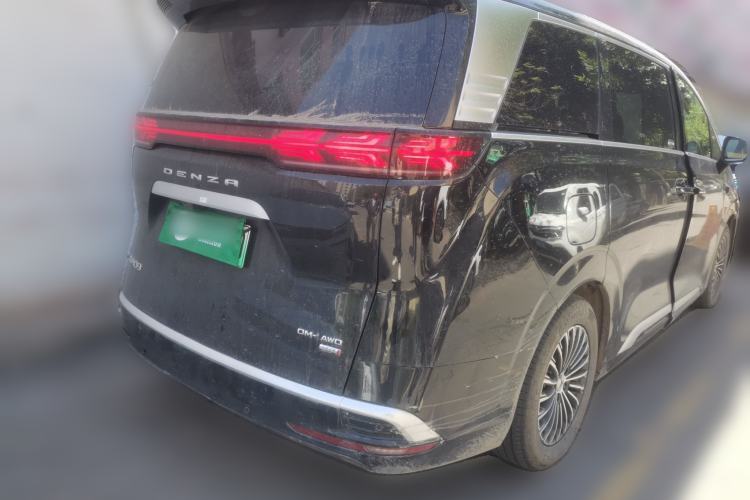 Used Denza D9 2025 DM-i Smart Drive 1020 Four-Wheel Drive Deluxe Model Rear Right 45 Deg