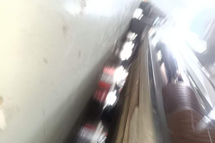 Used Denza D9 2025 DM-i Intelligent Drive 1020 Four-Wheel Drive Flagship Model Right Side Sill