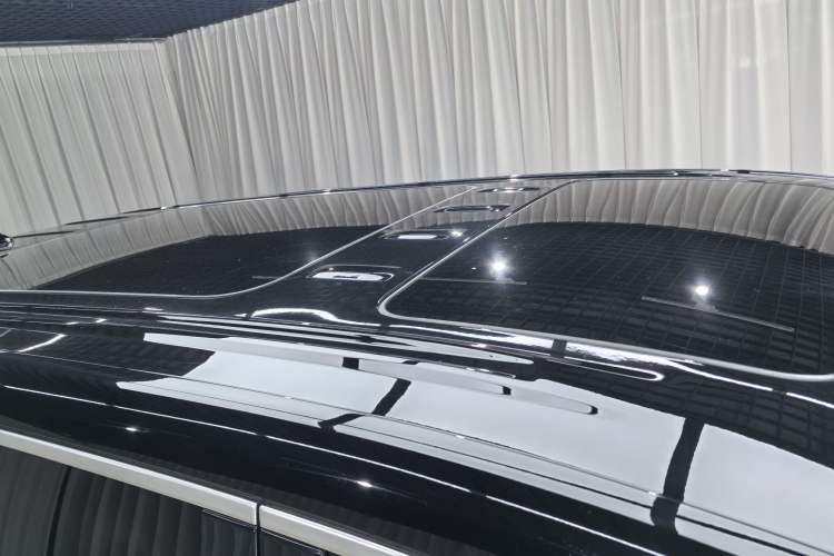 Used Denza D9 2025 EV Intelligent Driving Edition 600 Four-Wheel Drive Flagship Model Roof