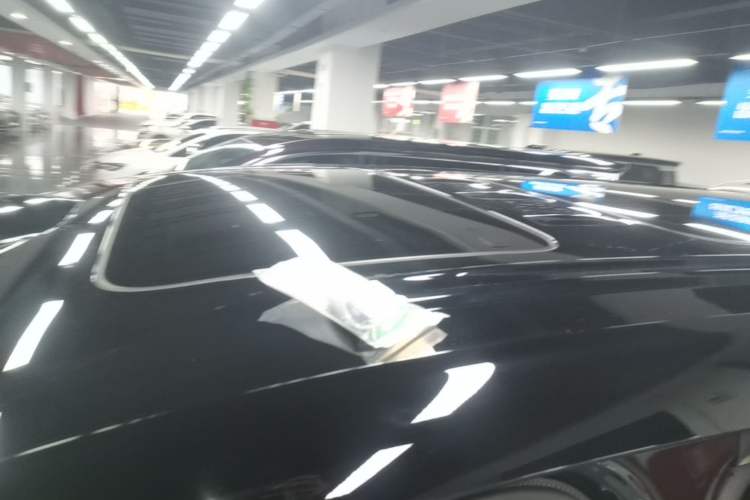 Used Denza D9 2025 DM-i Intelligent Drive 1020 Four-Wheel Drive Flagship Model Roof