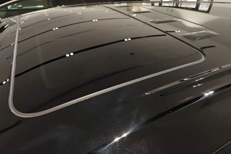 Used Denza D9 2025 DM-i Intelligent Drive 1020 Four-Wheel Drive Flagship Model Roof