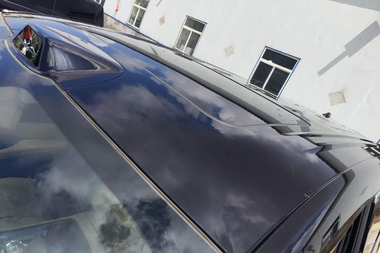Used Denza D9 2025 DM-i Intelligent Drive 1020 Four-Wheel Drive Flagship Model Roof