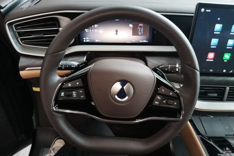 Used Denza D9 2025 DM-i Intelligent Drive 1020 Four-Wheel Drive Prestige Model Steering Wheel