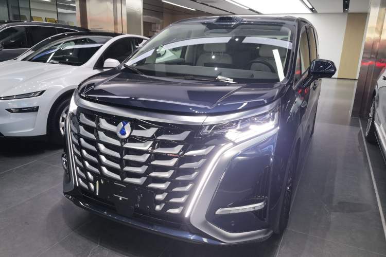 Used Denza D9 2025 DM-i Intelligent Drive 1020 Four-Wheel Drive Flagship Model Guazi used car, China used car export, Used car for sale, Used  cars, Cheapest cars for sale