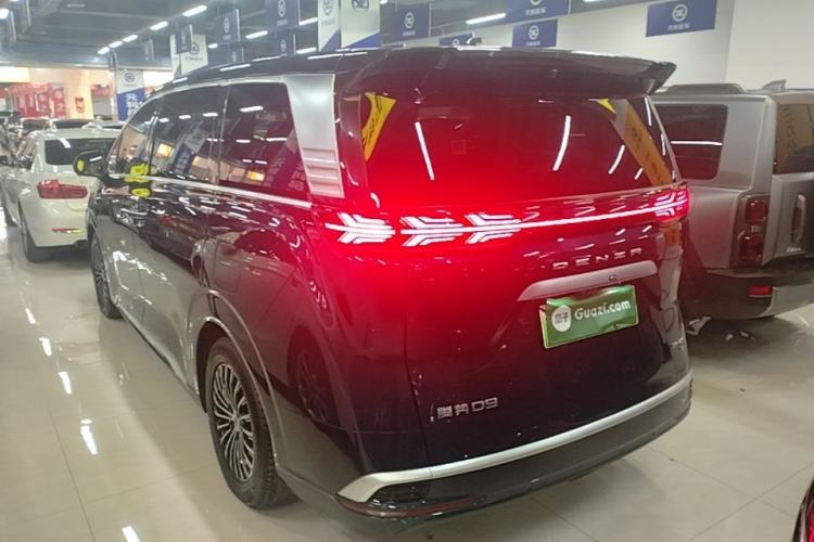 Used Denza D9 2025 DM-i Intelligent Drive 1020 Four-Wheel Drive Flagship Model Rear Left 45 Deg