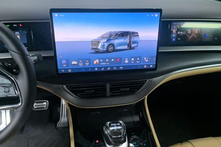 Used Denza D9 2025 DM-i Intelligent Drive 1020 Four-Wheel Drive Flagship Model Audio And AC Panel