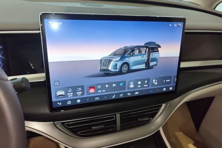 Used Denza D9 2025 DM-i Intelligent Drive 1020 Four-Wheel Drive Flagship Model Audio And AC Panel