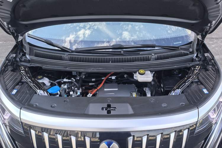Used Denza D9 2025 EV Intelligent Driving Edition 620 Luxury Model Engine Bay