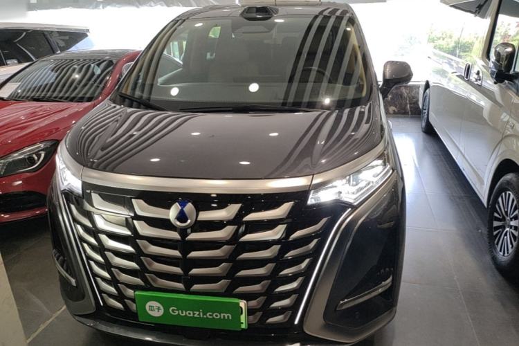 Used Denza D9 2025 DM-i Intelligent Drive 1020 Four-Wheel Drive Flagship Model Front