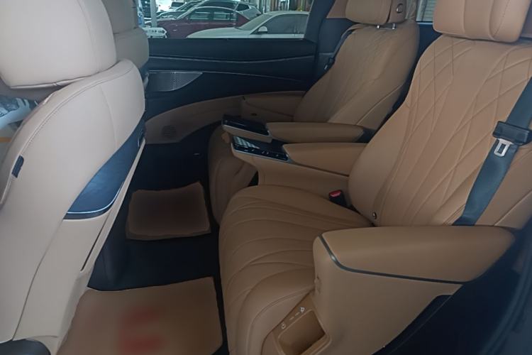 Used Denza D9 2025 EV Intelligent Driving Edition 620 Luxury Model Left Rear Seat