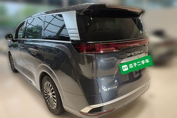 Used Denza D9 2025 DM-i Intelligent Drive 1020 Four-Wheel Drive Flagship Model Rear Left 45 Deg