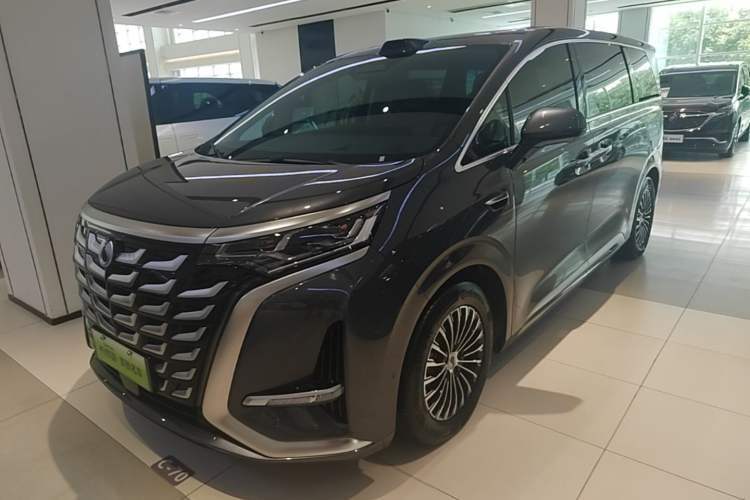 Used Denza D9 2025 DM-i Intelligent Drive 1020 Four-Wheel Drive Prestige Model Guazi used car, China used car export, Used car for sale, Used  cars, Cheapest cars for sale