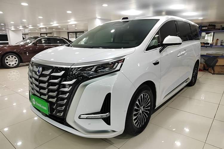 Used Denza D9 2025 DM-i Intelligent Drive 1020 Four-Wheel Drive Prestige Model Guazi used car, China used car export, Used car for sale, Used  cars, Cheapest cars for sale