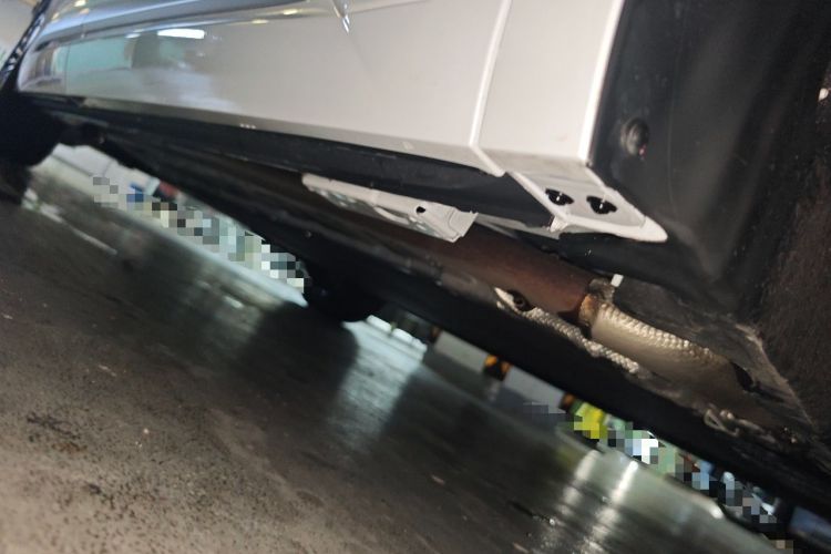Used Denza D9 2025 Model DM-i Four-Wheel Drive Prestige Edition Chassis Front Right