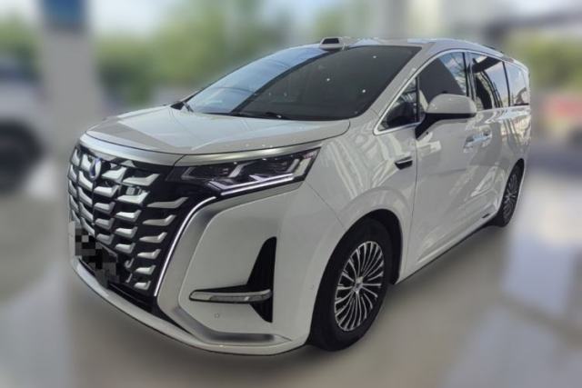 Used Denza D9 2025 DM-i Smart Drive 1020 Four-Wheel Drive Premium Model
