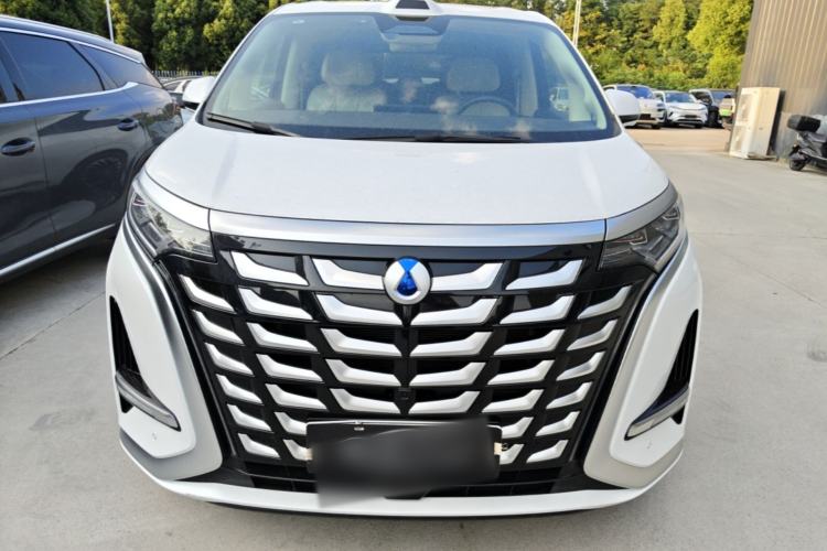 Used Denza D9 2025 DM-i Intelligent Drive 1020 Four-Wheel Drive Flagship Model Front