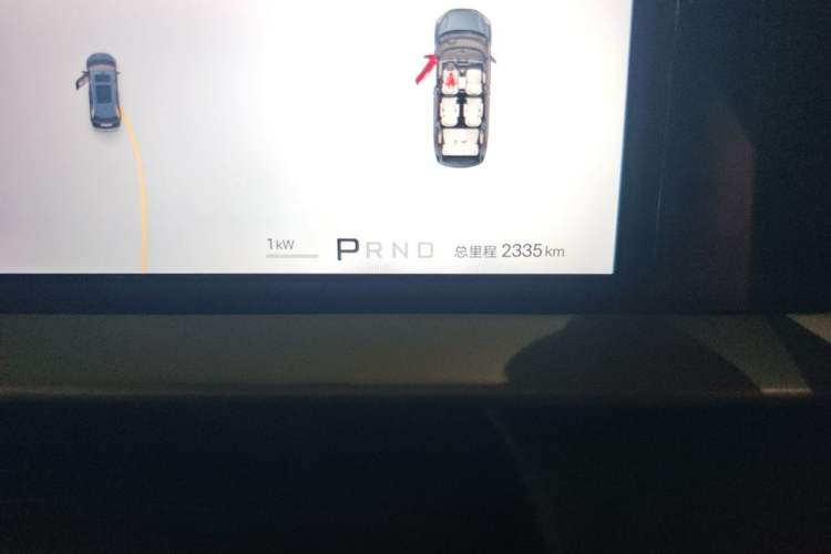Used Denza D9 2025 Model DM-i Four-Wheel Drive Prestige Edition Odometer Close Up