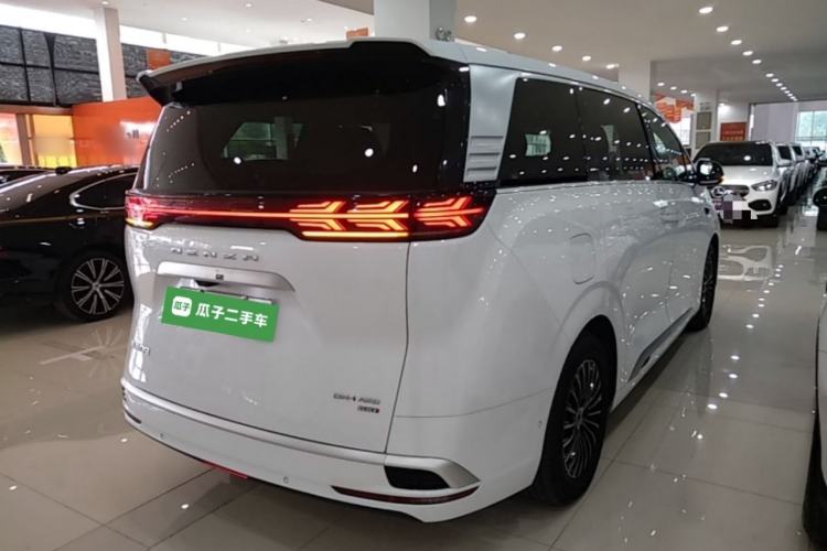 Used Denza D9 2025 DM-i Intelligent Drive 1020 Four-Wheel Drive Prestige Model Rear Right 45 Deg
