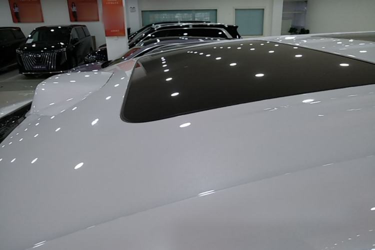 Used Denza D9 2025 DM-i Intelligent Drive 1020 Four-Wheel Drive Prestige Model Roof