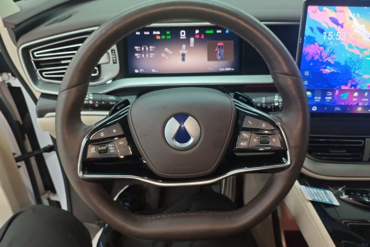 Used Denza D9 2025 EV Intelligent Driving Edition 600 Four-Wheel Drive Flagship Model Steering Wheel