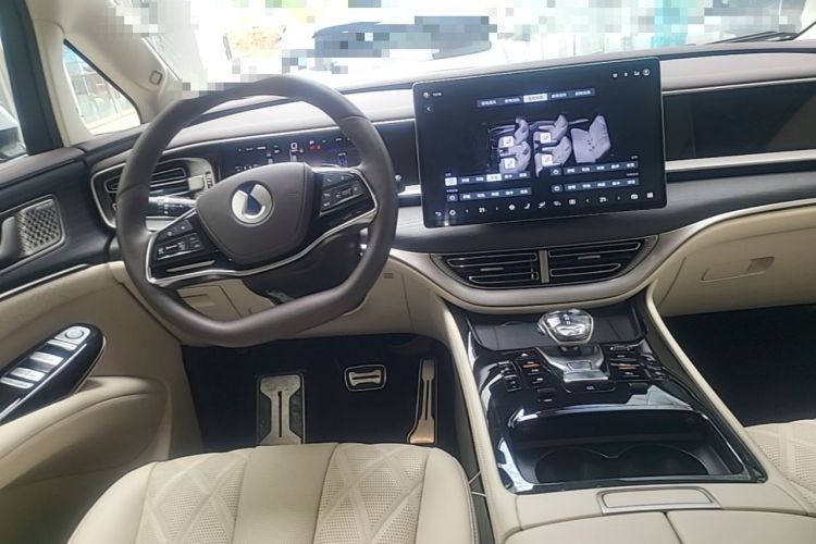 Used Denza D9 2025 Model DM-i Four-Wheel Drive Supreme Edition Steering Wheel