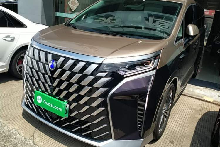 Denza D9 2025 DM-i Smart Drive 1020 Four-Wheel Drive Deluxe Model usata Guazi used car, China used car export, Used car for sale, Used cars, Cheapest cars for sale